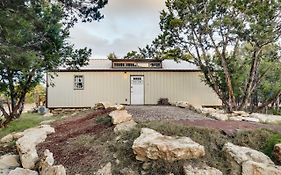 Lakehills Cabin With Fire Pit, Near Medina Lake!